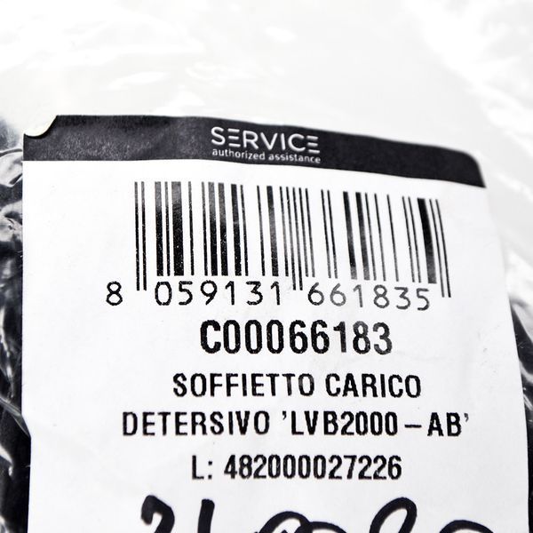 Патрубок от порошкоприемника к баку Indesit C00066183 21.0020 фото