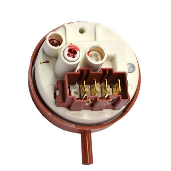 Прессостат (датчик уровня воды) для стиральной машины Indesit Ariston C00111493 16.0003 фото